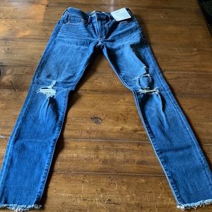 Abercrombie and Fitch super skinny mid rise